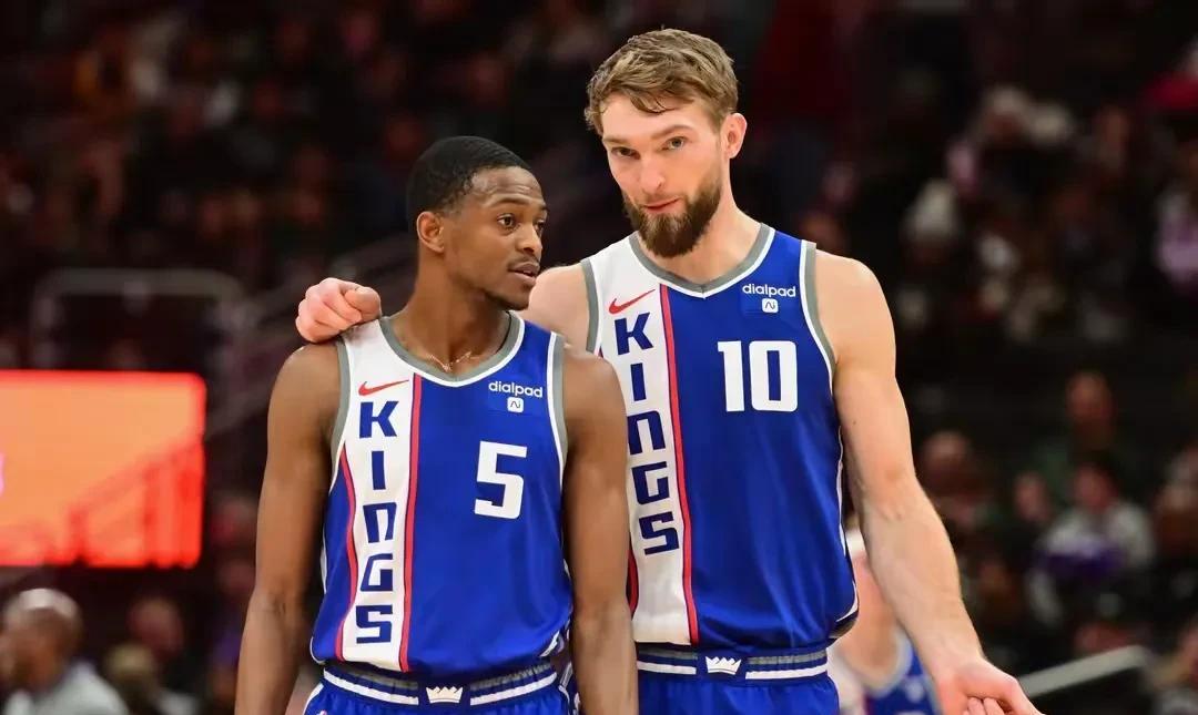 关于魔术翻盘掘金,福克斯关键制胜的信息 关于魔术翻盘掘金,福克斯关键制胜的信息